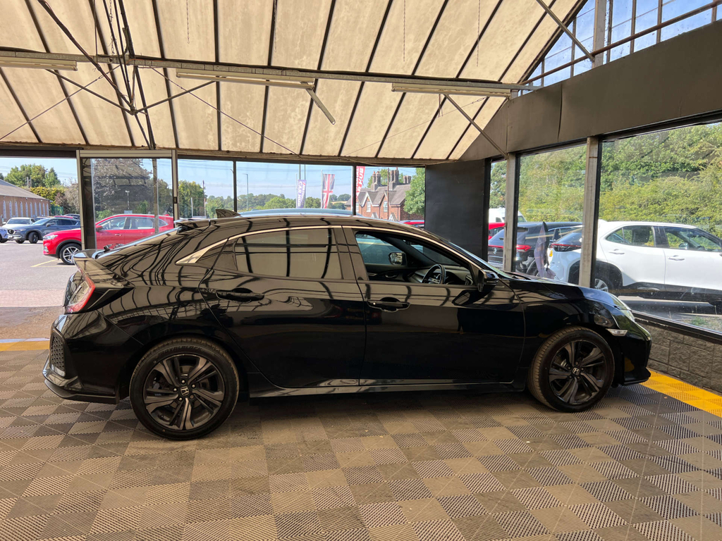 Honda Civic Hatchback Black #5