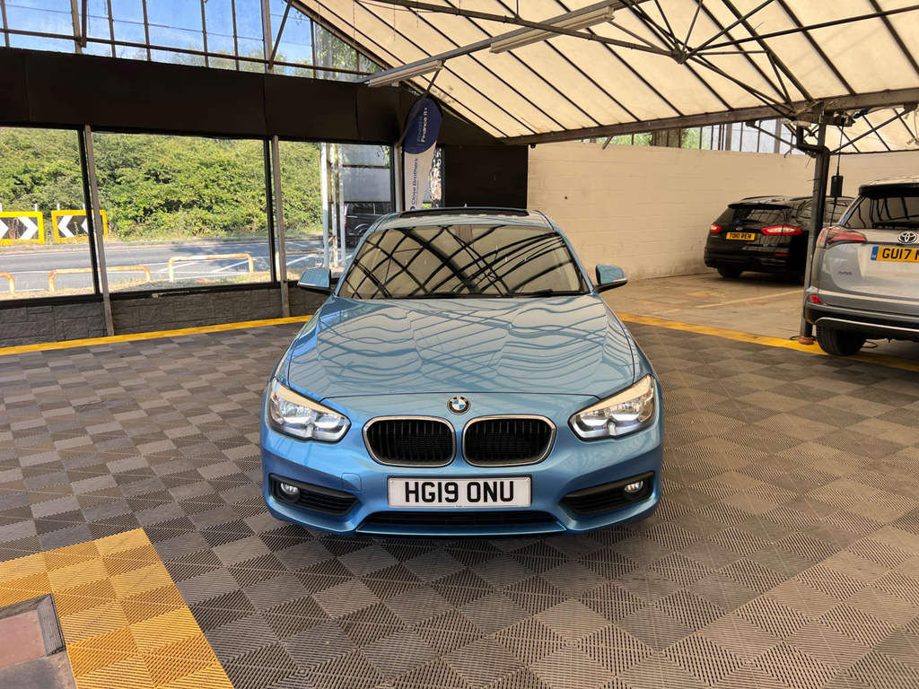BMW 1 Series 118D Se Blue #2
