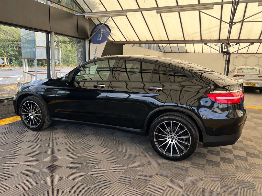 Mercedes-Benz GLC Class Suv Black #3