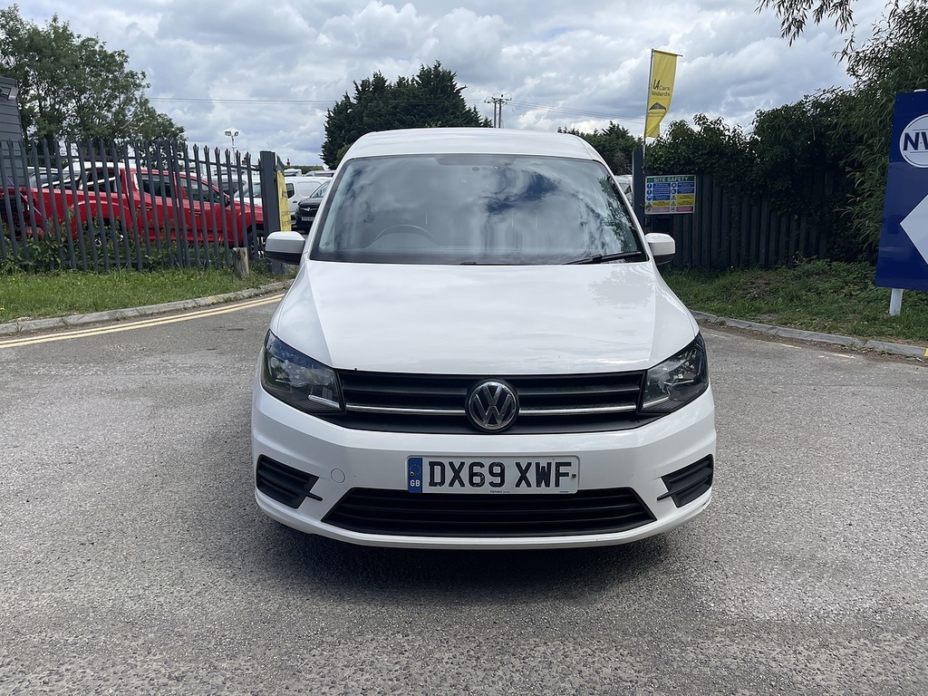 Volkswagen Caddy Caddy Trendline Panel Van 1 DX69XWF White #3