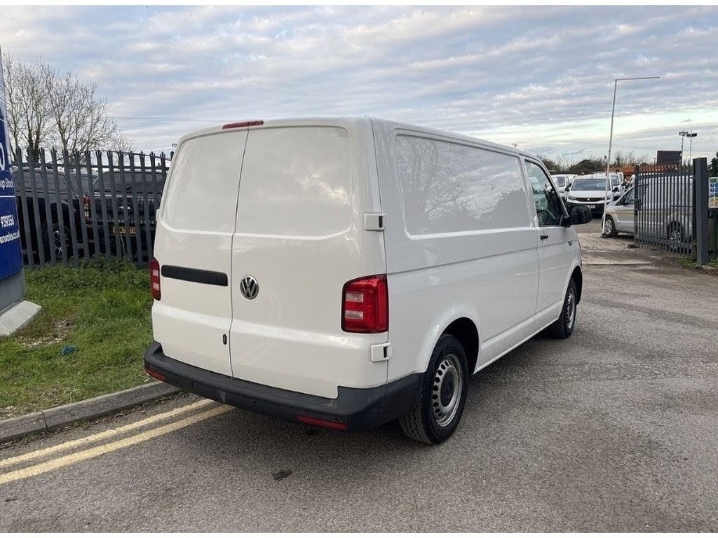 Volkswagen Transporter 2.0 Tdi T28 Startline Panel Van White #2