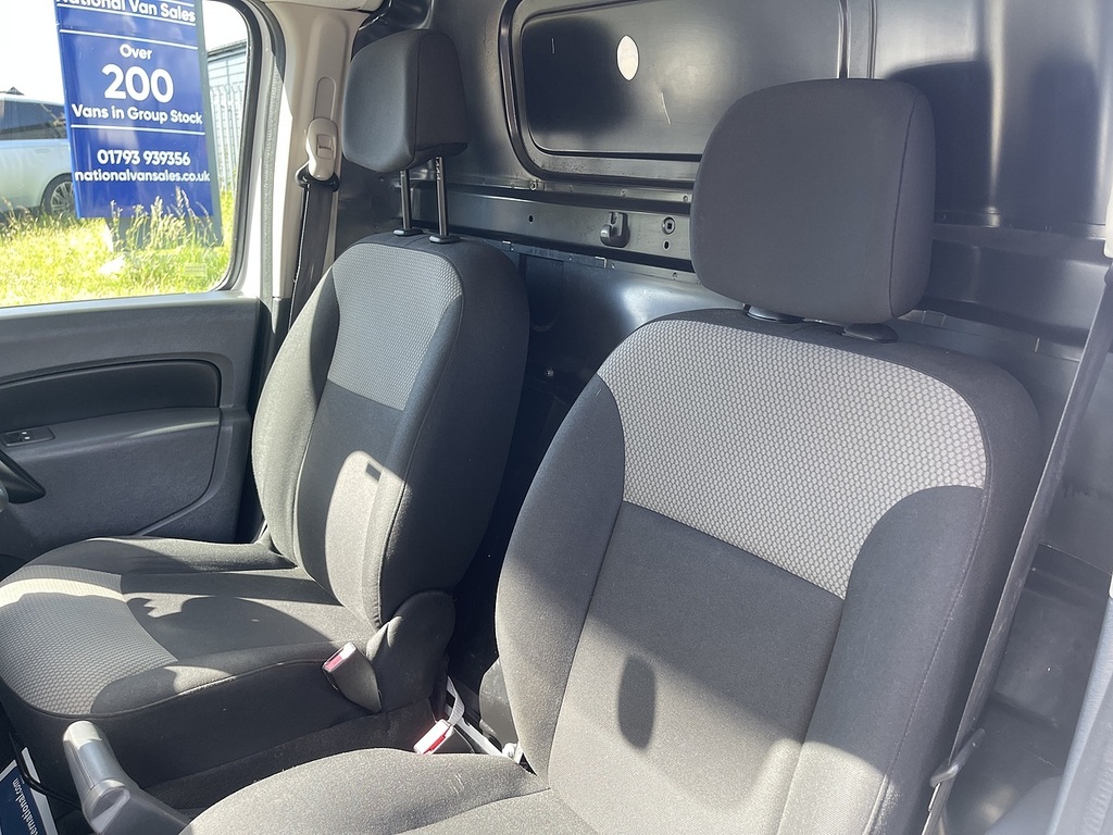 Renault Kangoo Maxi Maxi White #25
