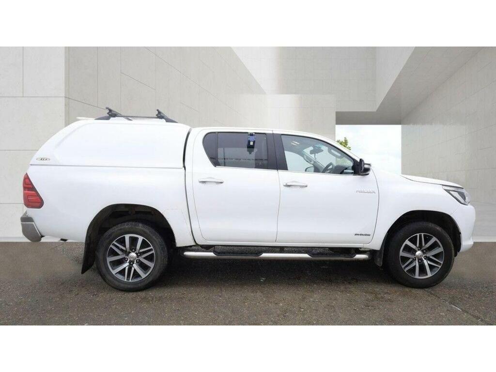 Toyota HILUX 2.4 D-4d Invincible X 4Wd Euro 6 Tss, 3. White #9