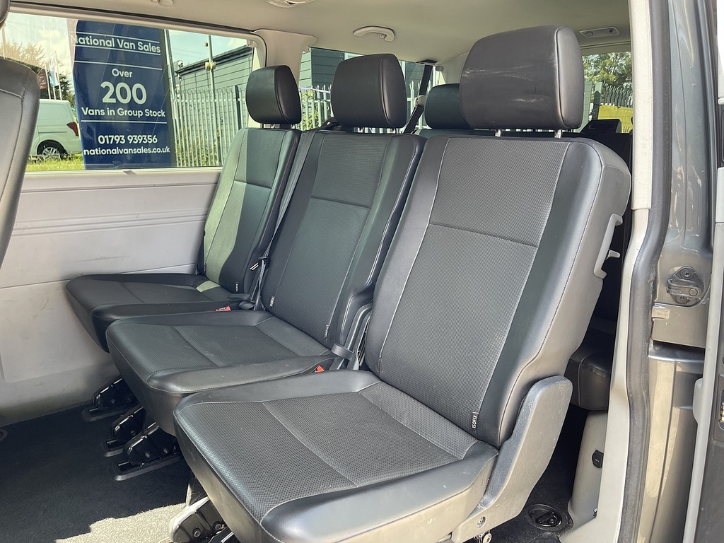Volkswagen Transporter Shuttle 2L Se Grey #17