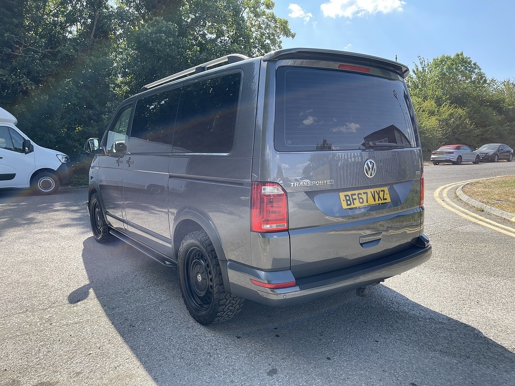 Volkswagen Transporter Shuttle 2L Se Grey #9