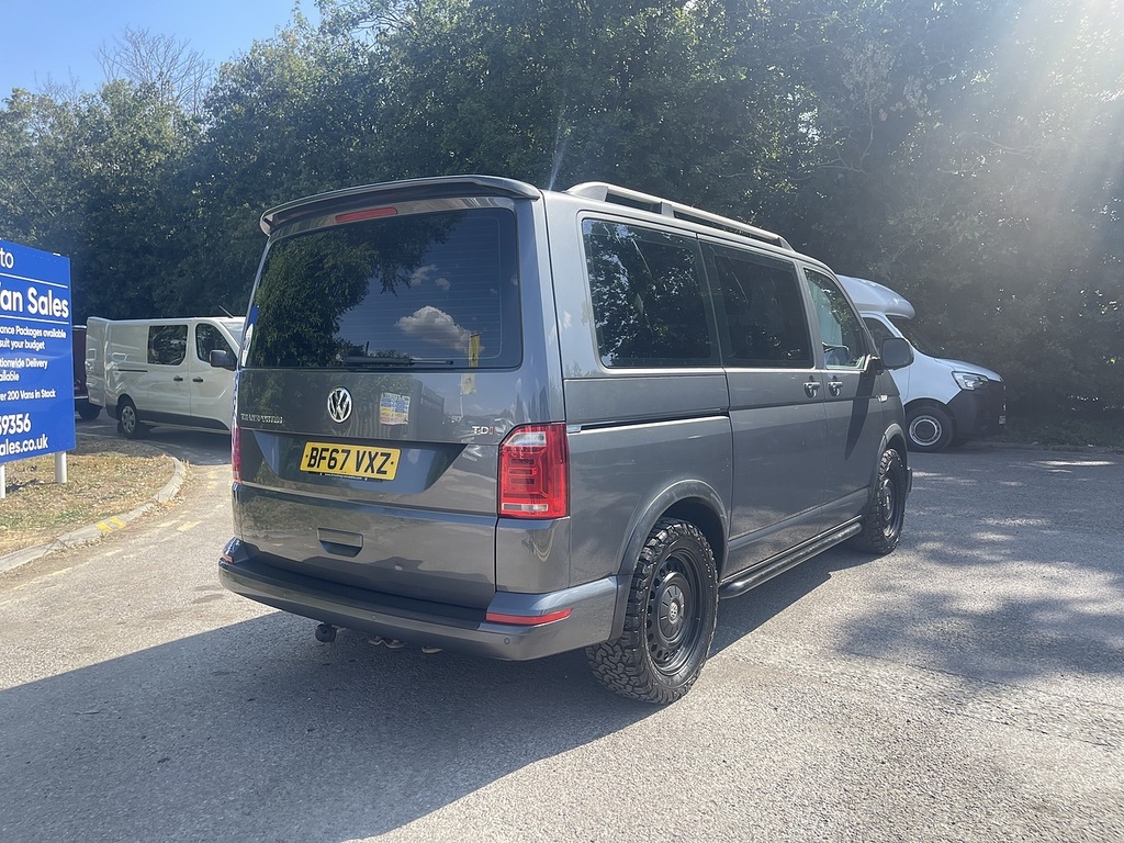 Volkswagen Transporter Shuttle 2.0 Tdi Bluemotion Tech Se Fwd Swb Euro 6 Ss Grey #6