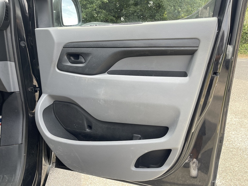 Toyota PROACE Panel Van 2.0D Long Panel Van Lwb Euro 6 Ss 6Dr Red #16