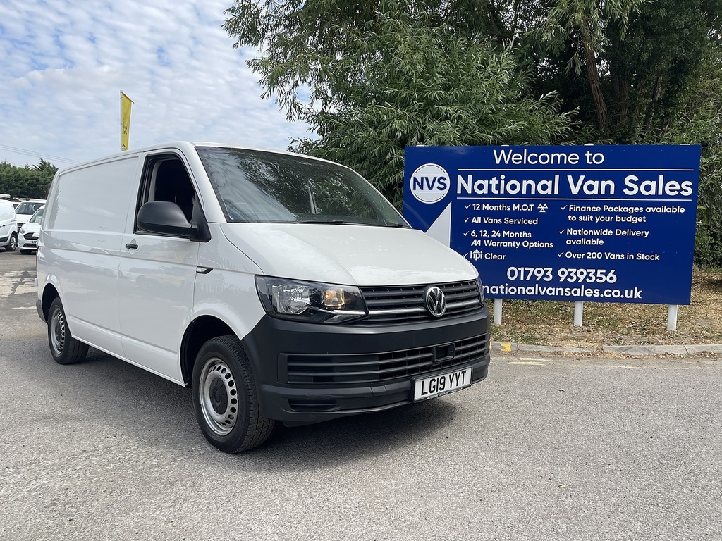 Volkswagen Transporter Transporter Startline Panel Van 1 White #5