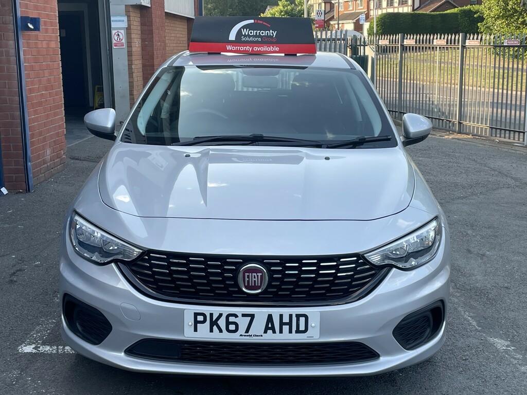 Fiat Tipo 1.4 Tipo Hatchback 1.4 95Hp Easy 2017 Grey #2