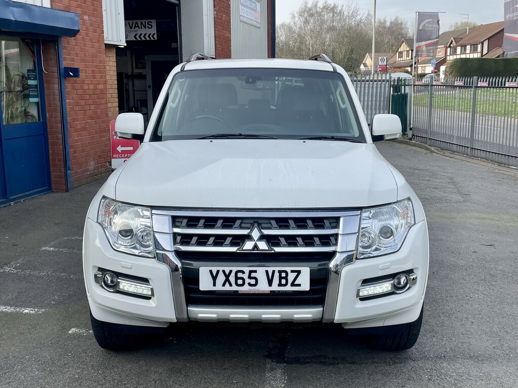 Mitsubishi Shogun 3.2 Di-dc Sg4 2015 White #3