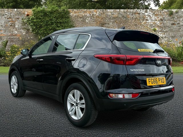 Kia Sportage 1.7 Crdi 2 Suv Euro 6 S S 114 FG66PXD Black #6
