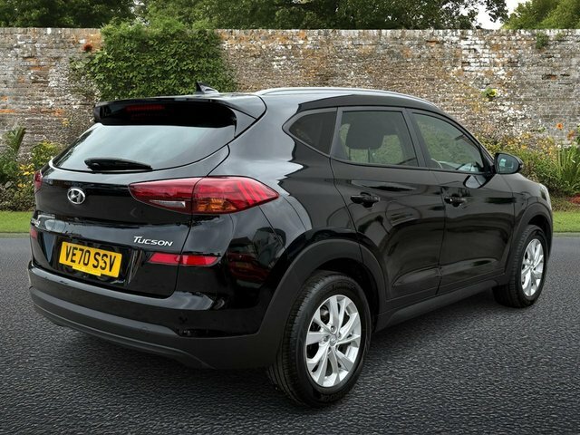 Hyundai Tucson 1.6 Gdi Se Nav Suv Euro 6 S S VE70SSV Black #6