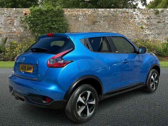 Nissan Juke 1.6 Bose Personal Edition Suv Eu LN69XHV Blue #6