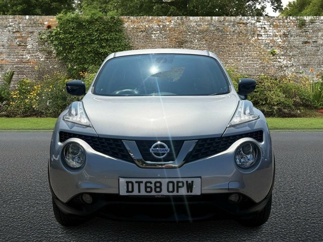 Nissan Juke 1.6 Bose Personal Edition Suv Eu DT68OPW Silver #2