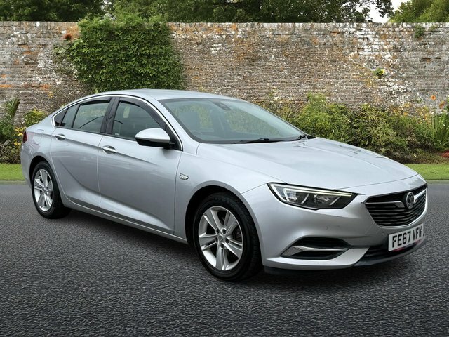 Vauxhall Insignia 1.6 Turbo D Ecotec Tech Line Nav Grand Sport D FE67VFW Silver