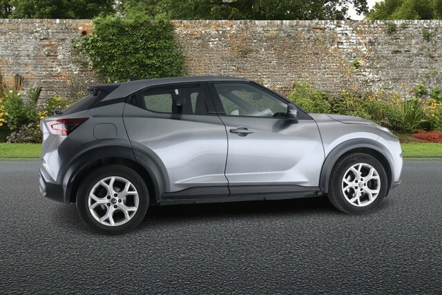 Nissan Juke 1.0 Dig-t N-connecta Suv Dct Euro BK69YLD Grey #3