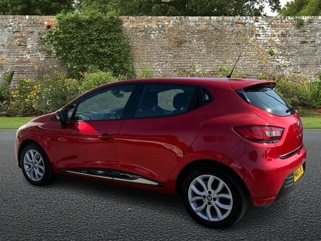 Renault Clio 1.2 16V Dynamique Nav Hatchback Red #4