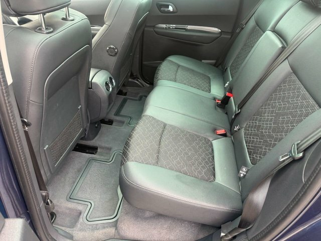 Peugeot 3008 Blue Hdi Ss Allure Grey #11