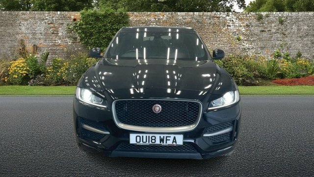 Jaguar F-Pace 2.0 D180 R-sport Suv Awd Euro 6 S Black #2