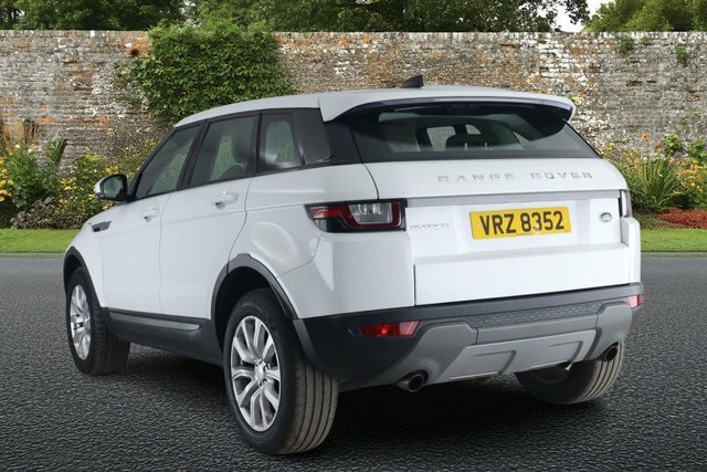 Land Rover Range Rover Evoque 2.0 P300 R-dynamic Hse Grey #5