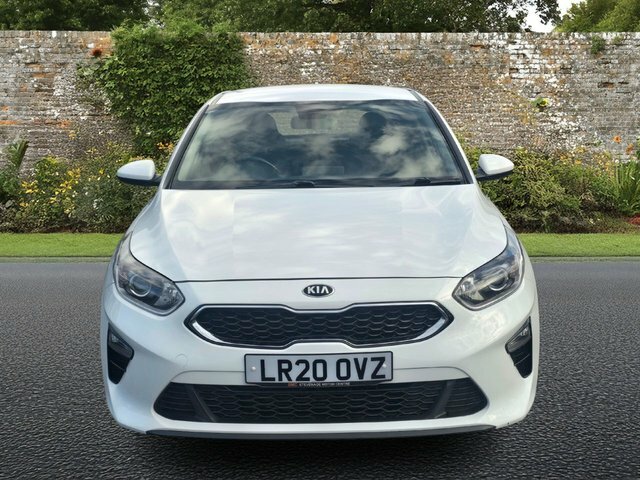 Kia Ceed 1.6 Crdi Eco 2 Hatchback Euro 6 White #2