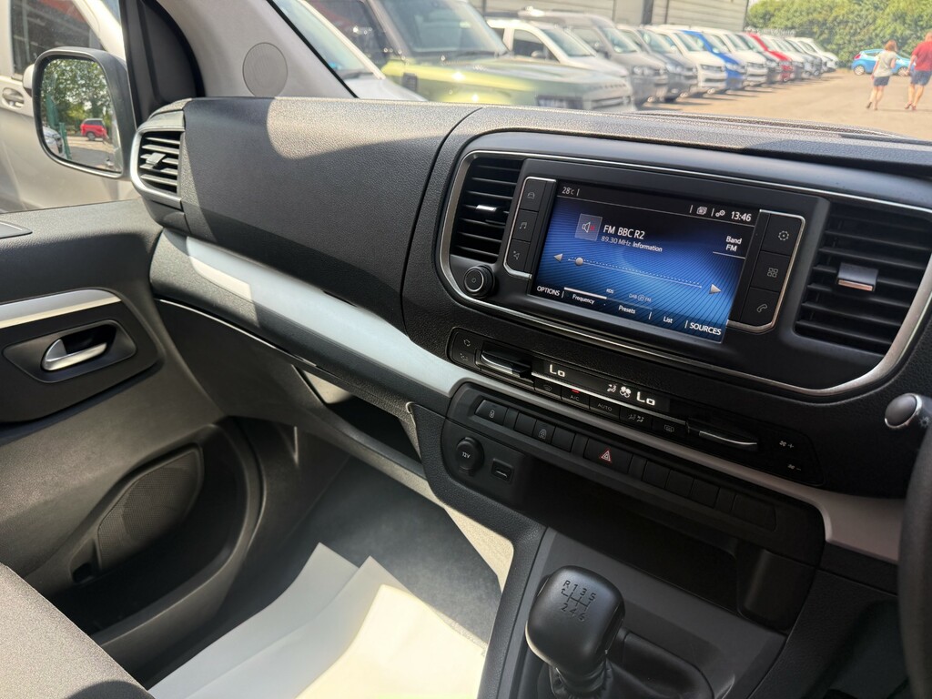 Toyota PROACE 2.0D Shuttle Long Mpv Lwb Euro 6 Grey #15