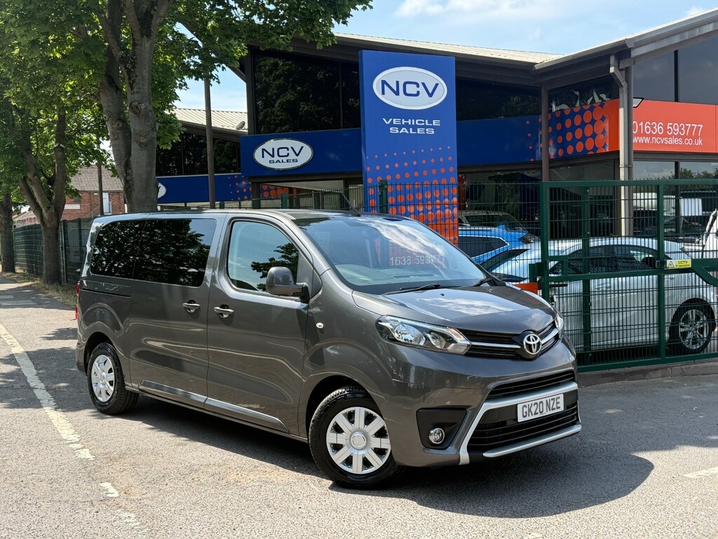 Toyota PROACE Minibus Grey