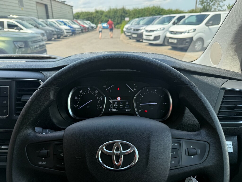 Toyota PROACE 2.0D Shuttle Long Mpv Lwb Euro 6 Grey #14