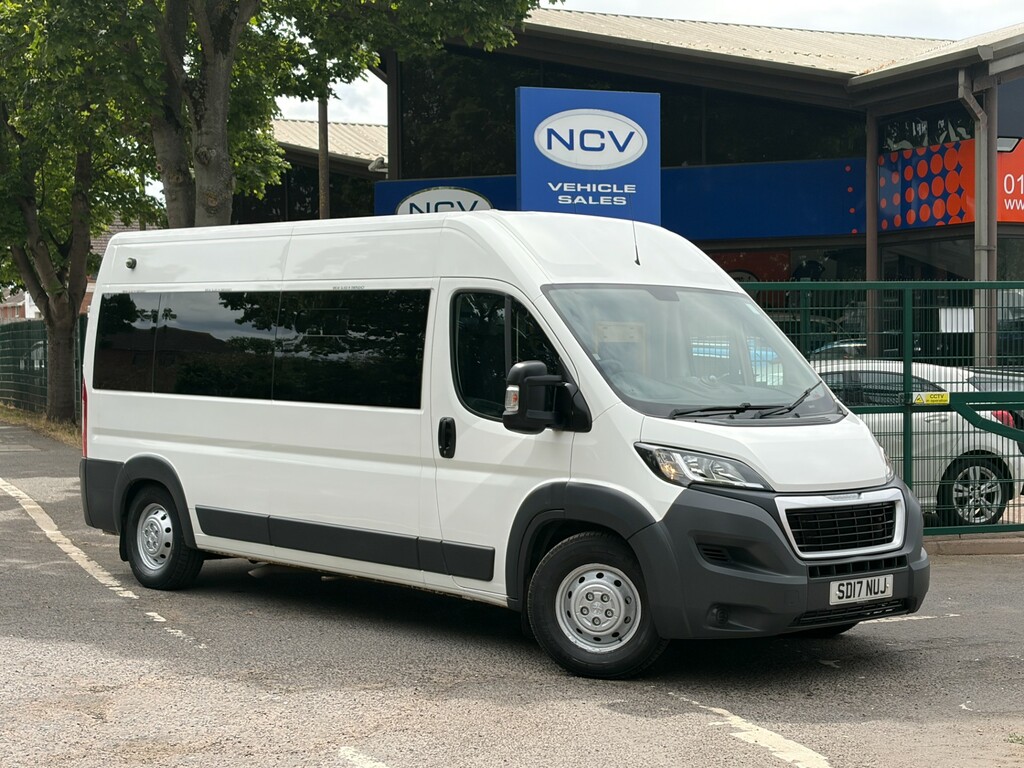 Peugeot Boxer Mpv White