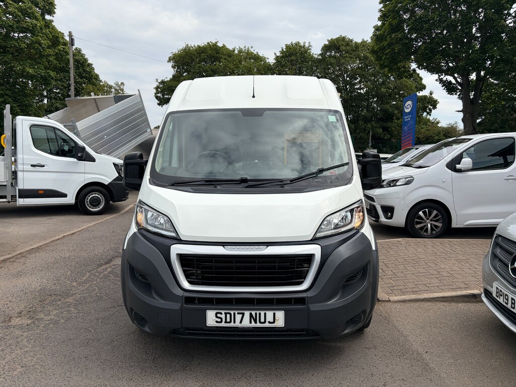Peugeot Boxer Mpv White #4