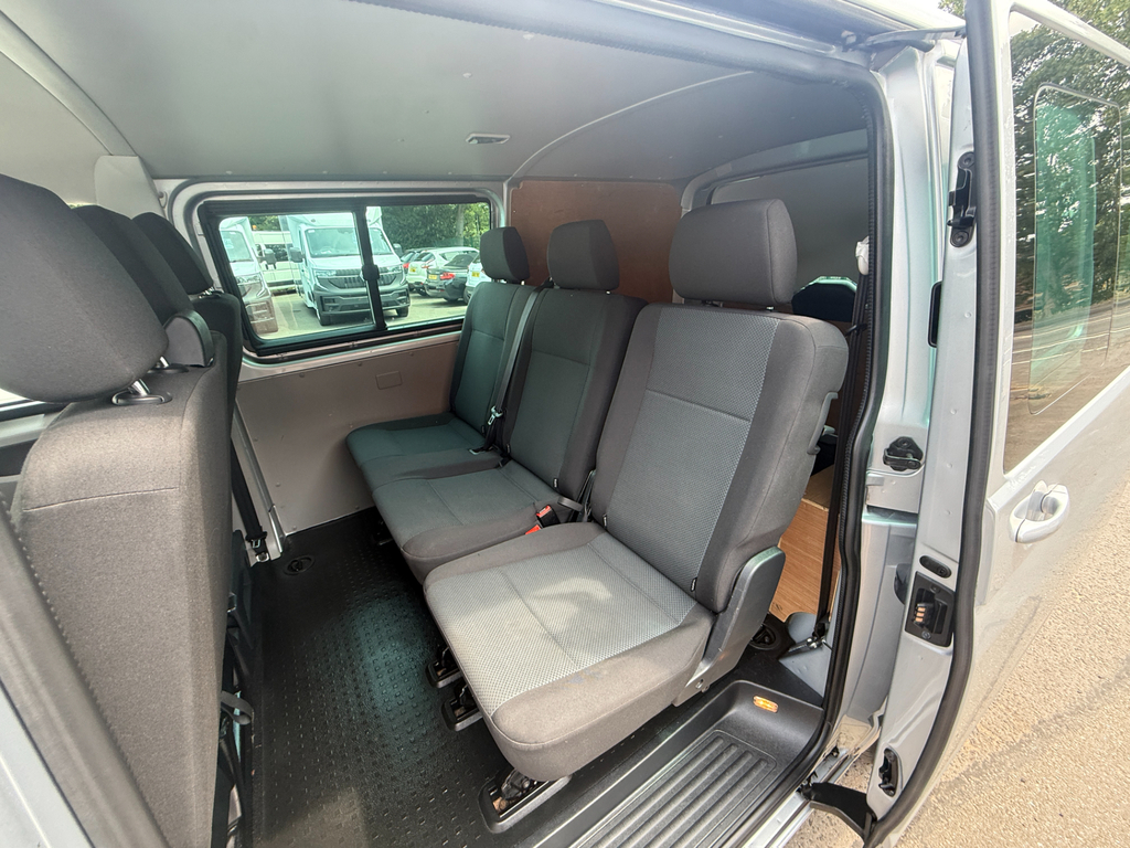 Volkswagen Transporter 2.0 Tdi T32 Bluemotion Tech Highline Fwd Swb Euro White #9