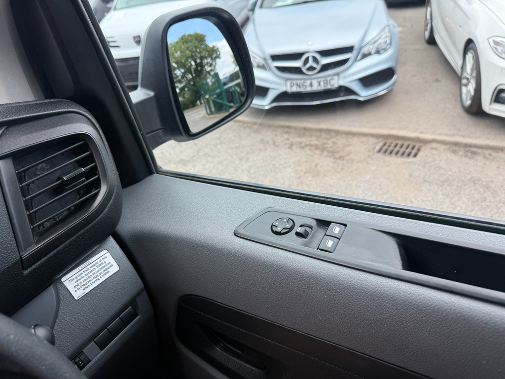 Toyota PROACE Icon L1 Ev 50Kw 11Kw 1.2T White #17