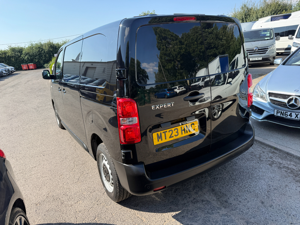Peugeot Expert Bluehdi Professional Premium Plus L1 Black #6