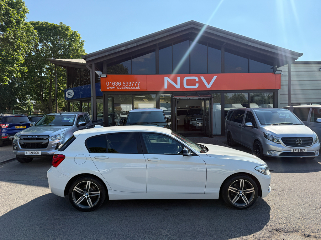 BMW 1 Series Sport 1 Series White #2