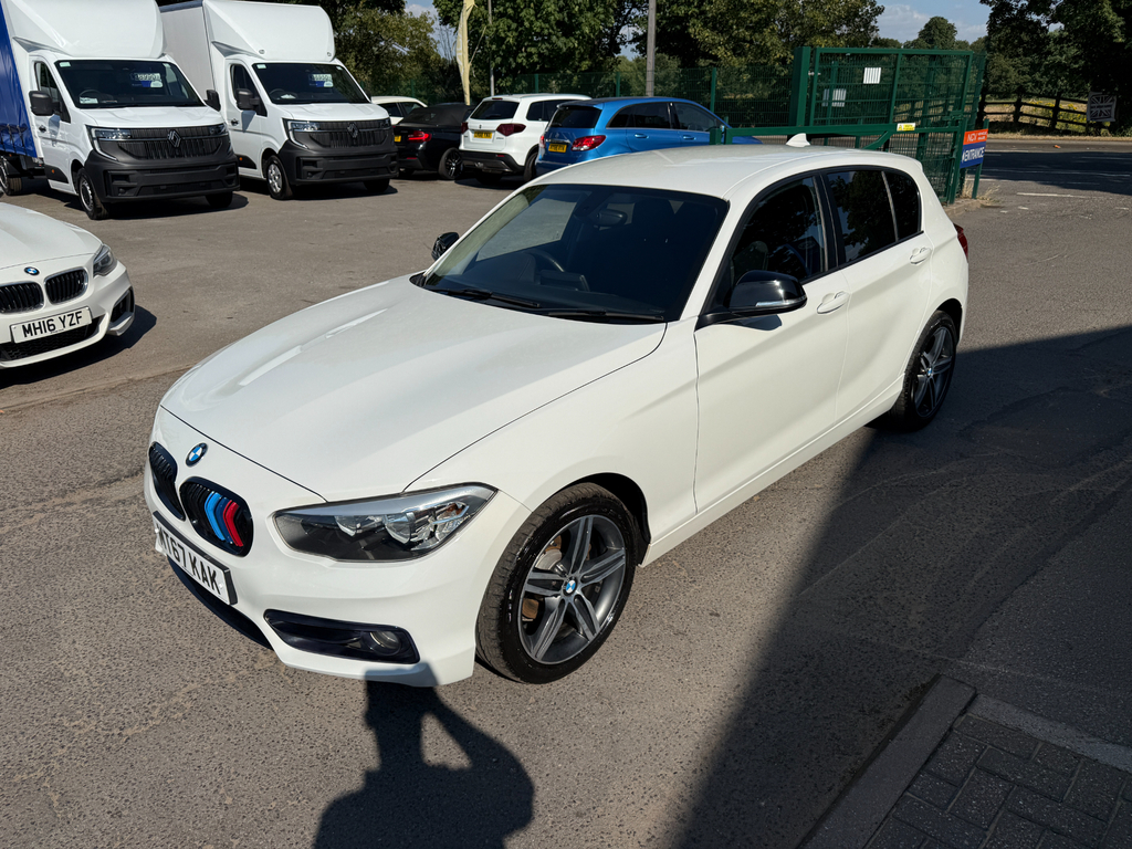 BMW 1 Series Sport 1 Series White #6