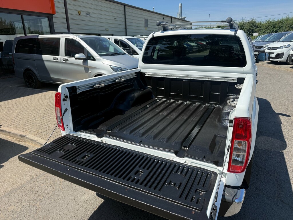 Nissan Navara 2014 3.0 Dci V6 Outlaw 4Wd Euro 5 Grey #9