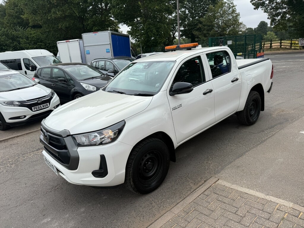 Toyota HILUX Active Double Cab 4Wd D-4d Dcb Roller Top White #6