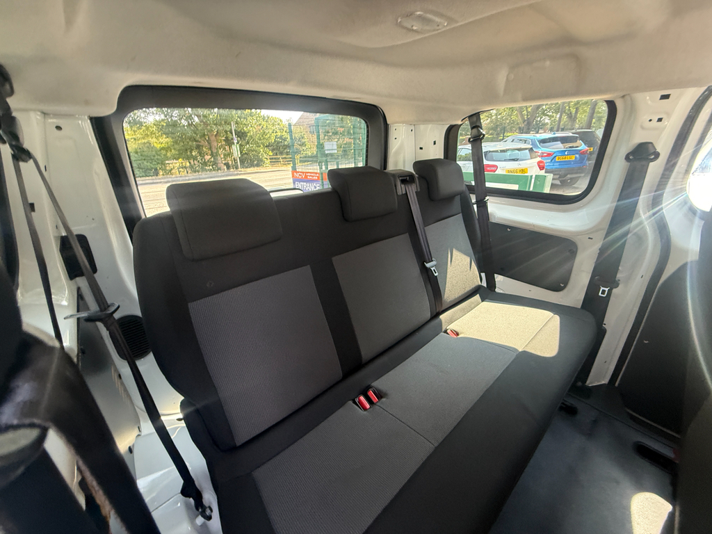 Toyota Proace Verso Combi White #8