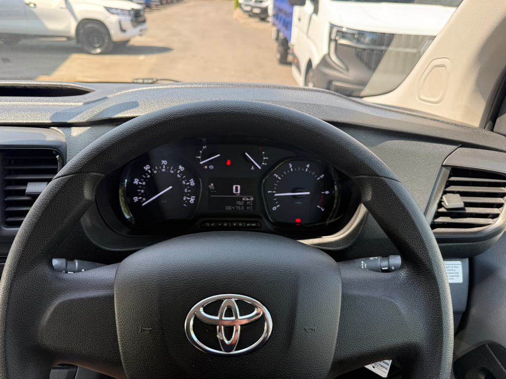 Toyota Proace Verso Combi White #14
