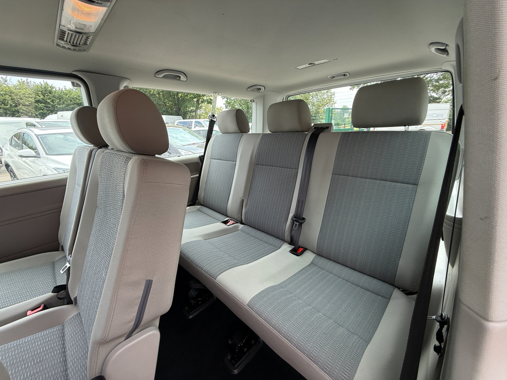Volkswagen Transporter Shuttle T32 Tdi Shuttle Se Bmt Vw T6 8 Seater Minibus No V White #6