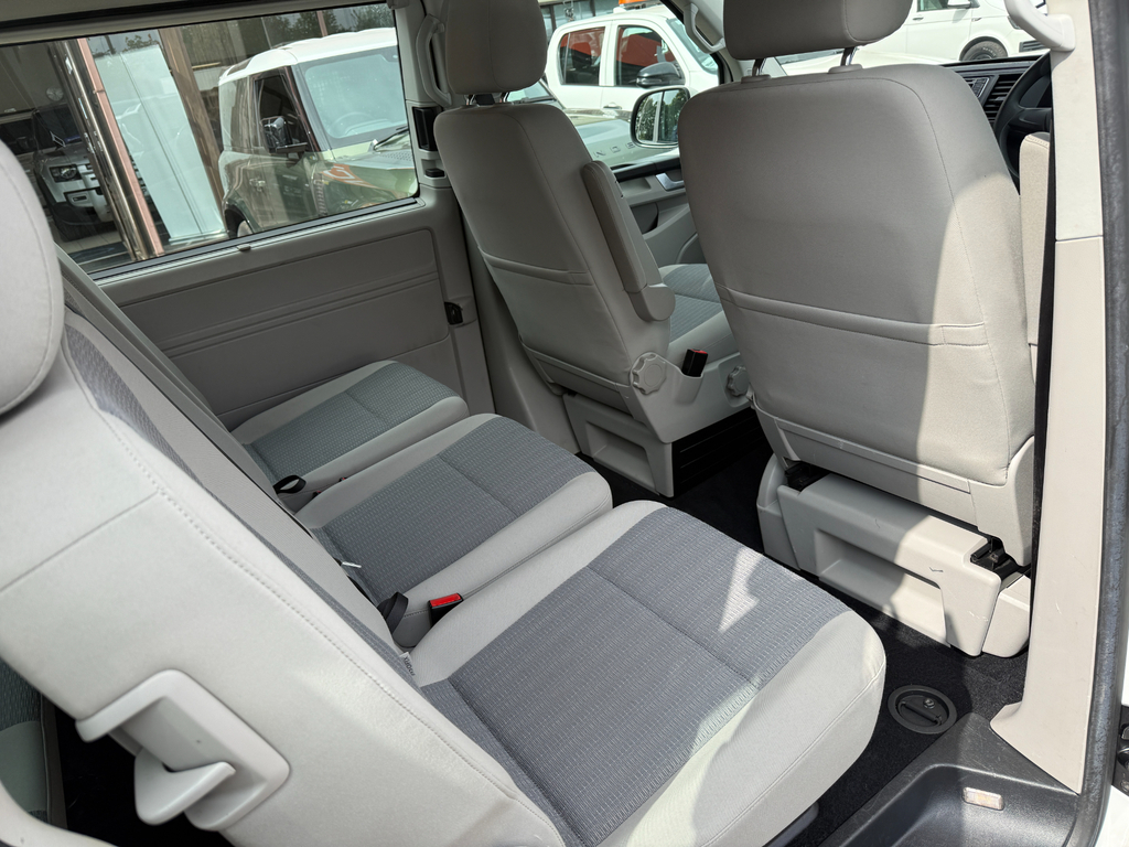Volkswagen Transporter Shuttle 2L Se Grey #19