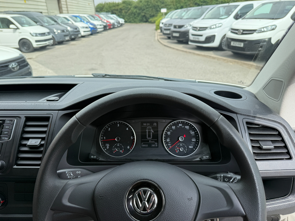 Volkswagen Transporter Shuttle 2L Se Grey #22