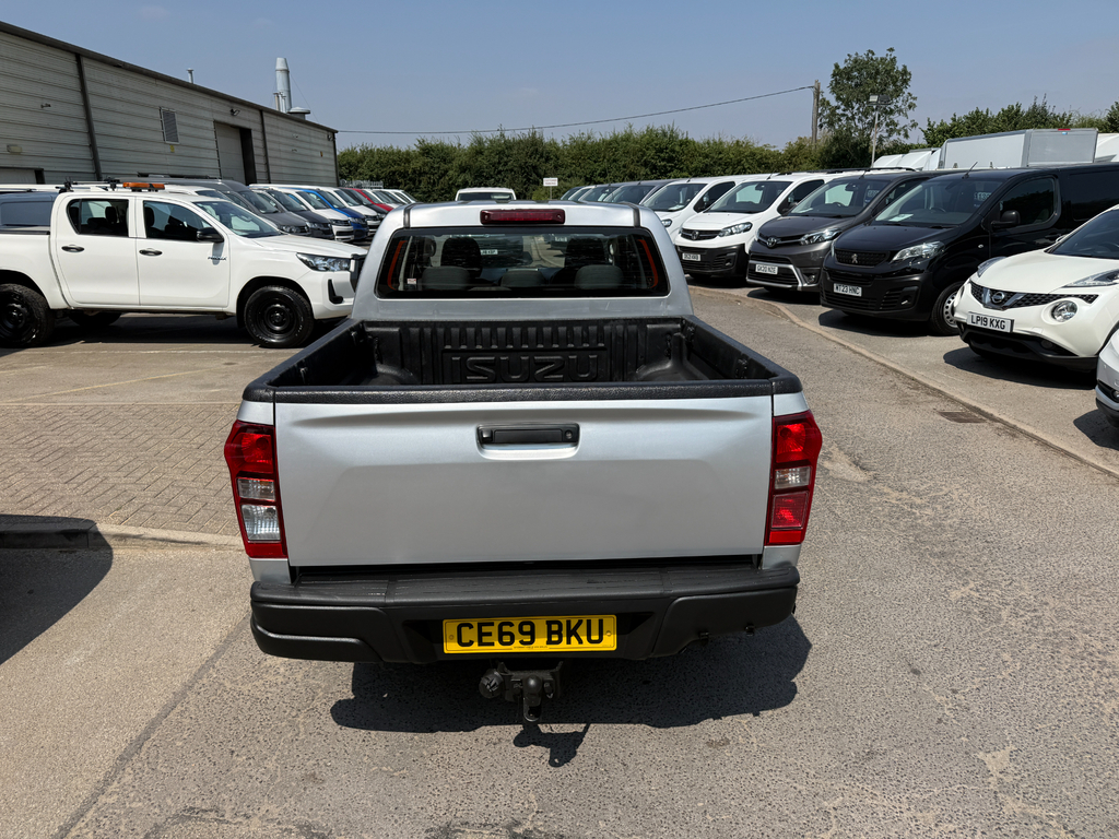 Isuzu D-Max Dcb 4X4 Pick Up Silver #4