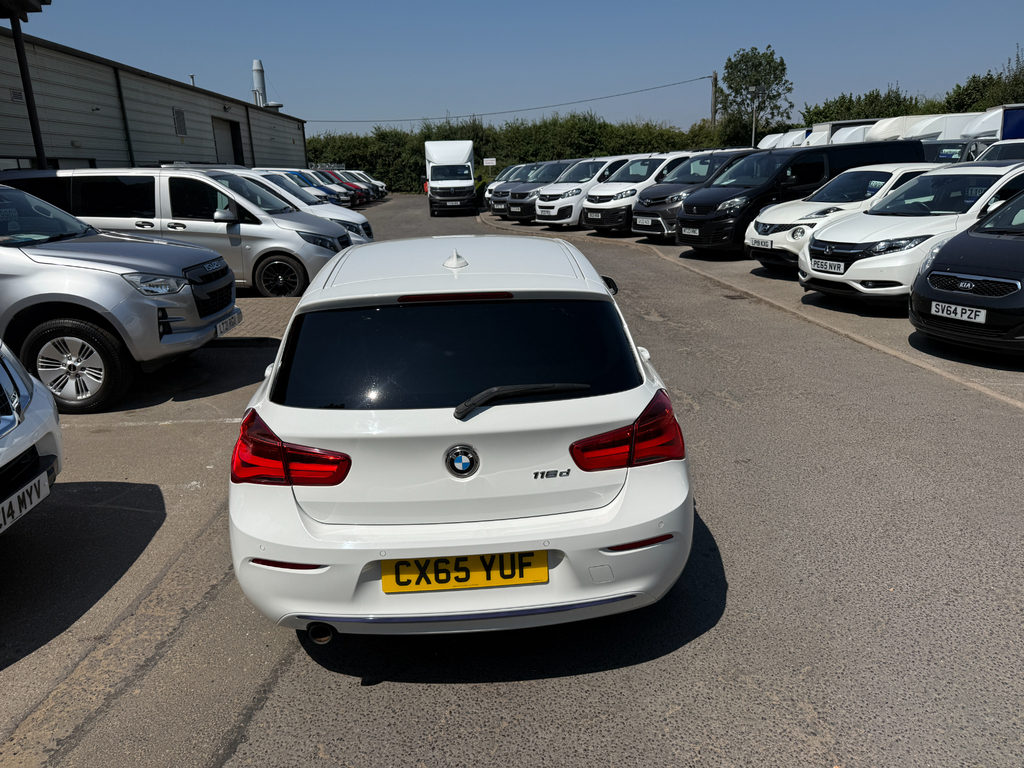 BMW 1 Series Sport 1 Series White #3