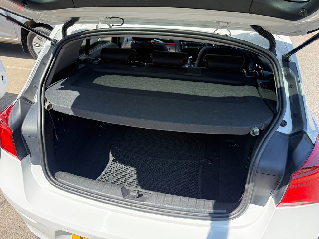 BMW 1 Series Sport 1 Series White #5