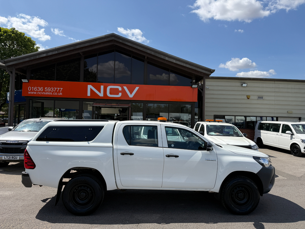 Toyota HILUX Active Dcab Pick Up 2.4 D-4d Grey #2