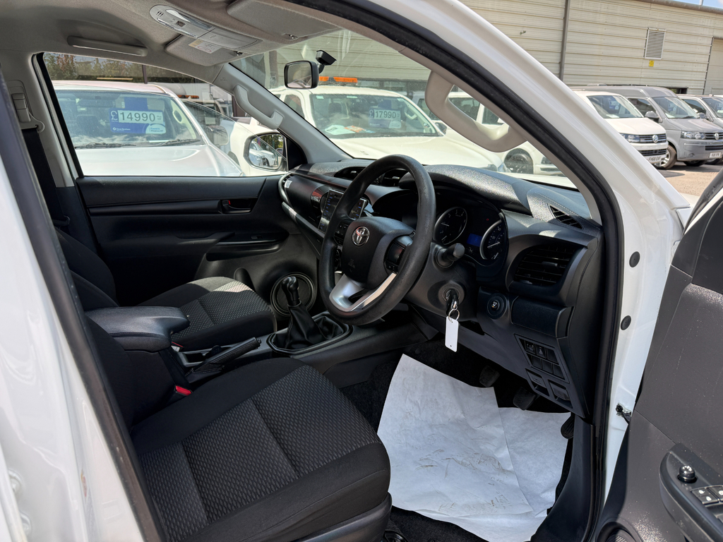Toyota HILUX Active Dcab Pick Up 2.4 D-4d Grey #14