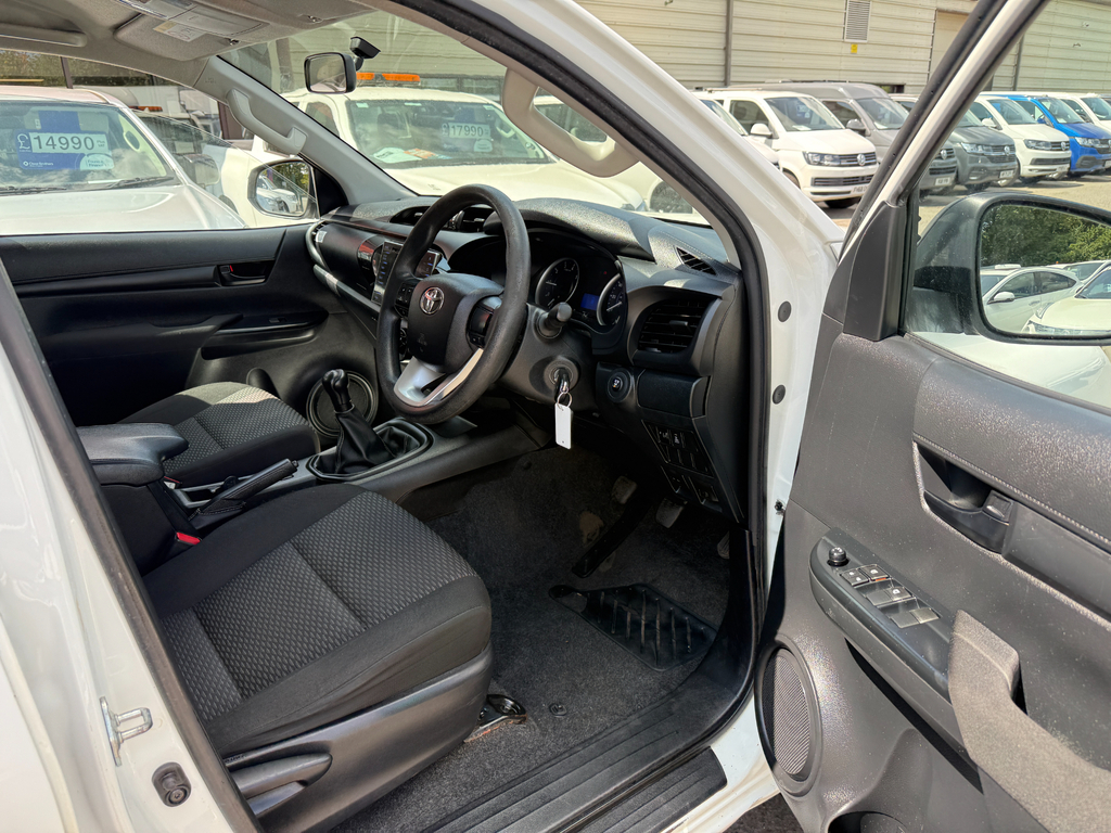 Toyota HILUX Active Dcab Pick Up 2.4 D-4d Grey #15