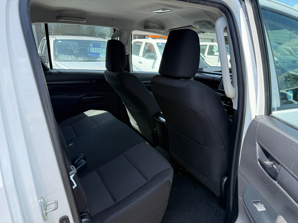 Toyota HILUX Active Dcab Pick Up 2.4 D-4d Grey #13