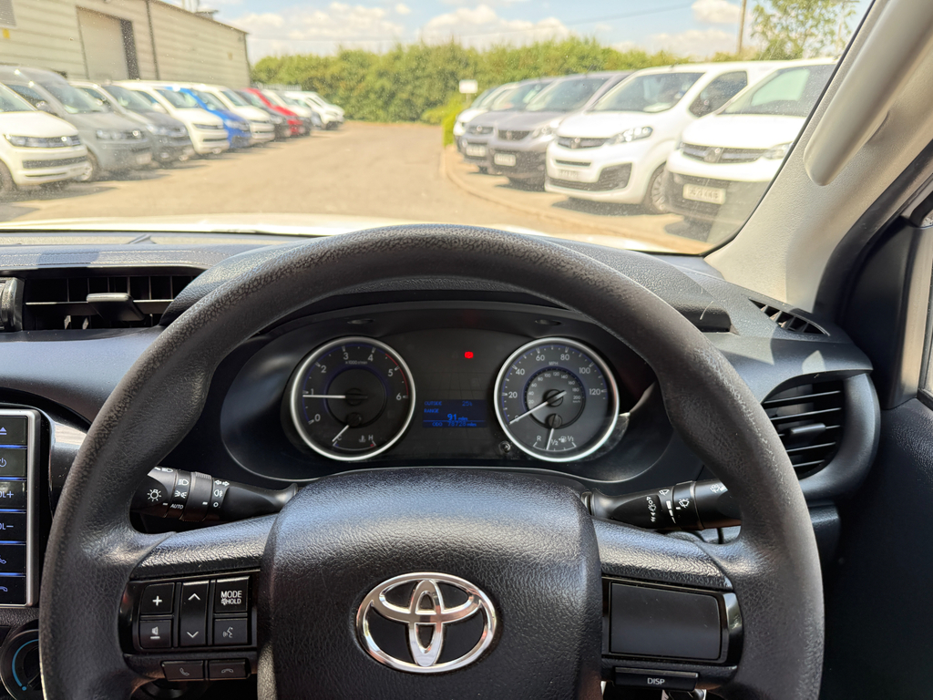 Toyota HILUX Active Dcab Pick Up 2.4 D-4d Grey #17